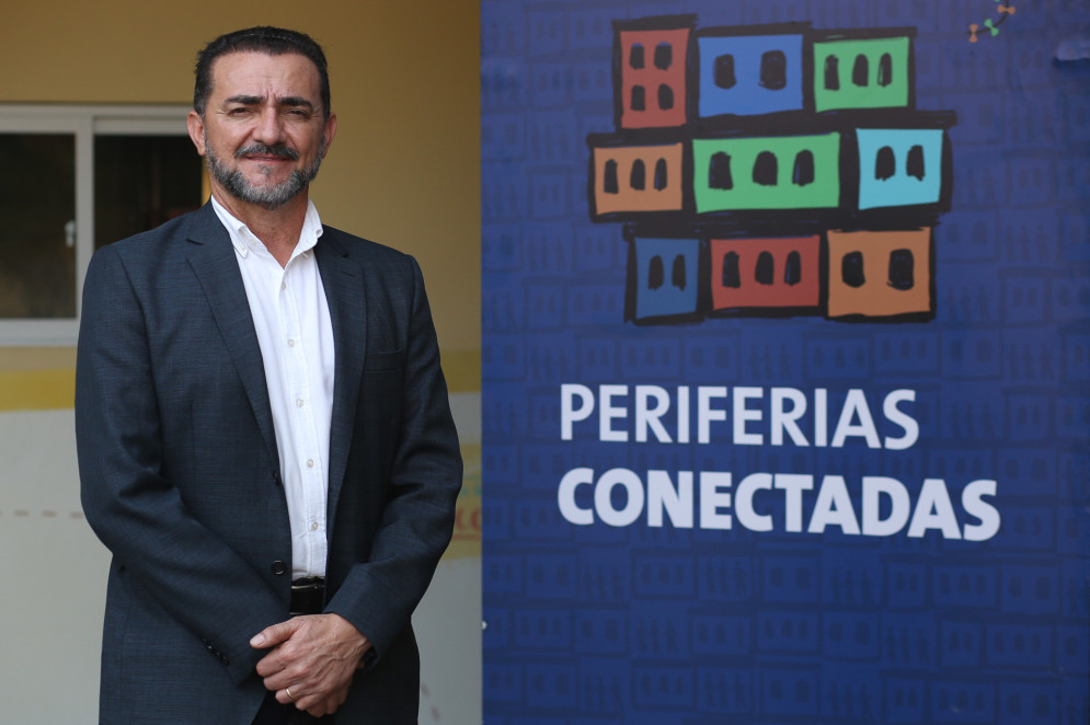 FORTALEZA, CEARÁ, BRASIL,14.05.2024: Divulgação de Ivestimento para cobertura 5G nas comunidades Periféricas da Grande Fortaleza com as Presenças de José Roberto (Brisanet) Presidente BNDES Aloizio Mercadante, e a Governadora em Exercicio do Ceara Jade Romero    (Foto Joao Filho Tavares  O Povo)