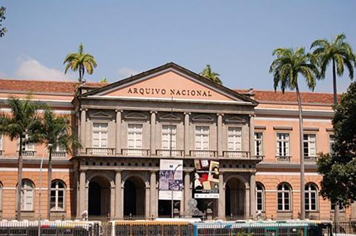 O Arquivo Nacional é um órgão subordinado ao Ministério da Justiça e Segurança Pública. É responsável pela gestão, preservação e difusão de documentos da administração pública federal. Fica na Praça da República, no Rio de Janeiro. O prédio é tombado como