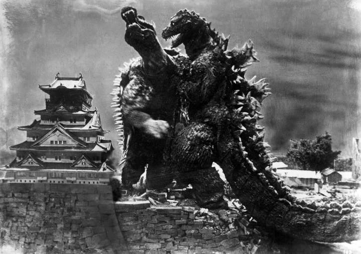 Godzilla Contra-Ataca (1955) - A sequência direta do filme original, lançada um ano depois, foca na batalha do Godzilla contra o monstro monstro Anguirus.