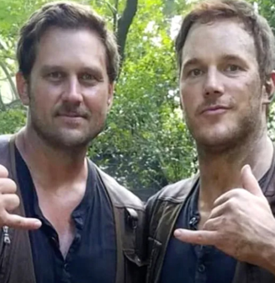 Tony McFarr começou a carreira em 2011 na série Bones. Ele trabalhou em diversos longas, além das franquias Jurassic Park e Guardiões da Galáxia. Entre eles, Jogos Vorazes: A Esperança – Parte 1, Velozes & Furiosos 7, Capitão América: Guerra Civil