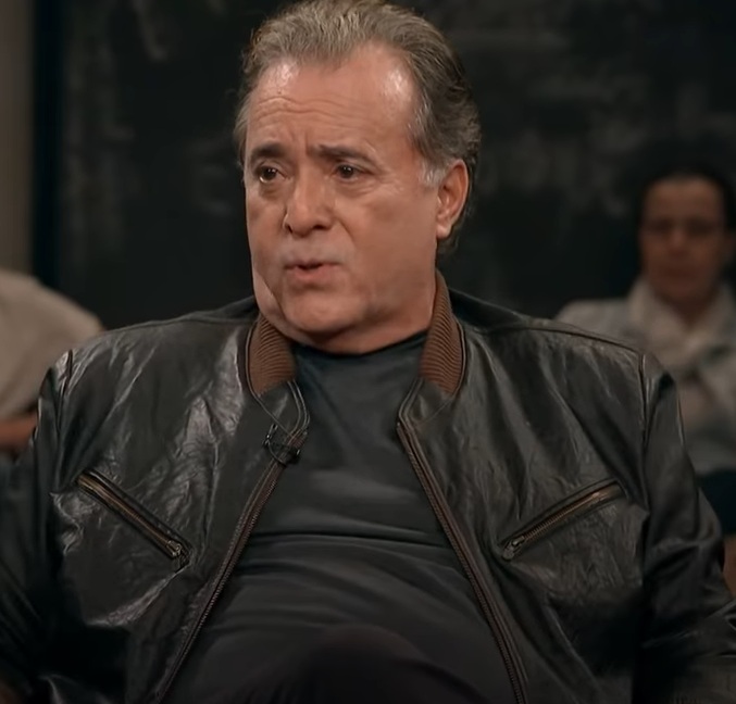 Um dos maiores nomes da teledramaturgia brasileira, o ator Tony Ramos, de 75 anos, precisou passar por uma cirurgia na noite desta quinta-feira (16/05) para drenar um hematoma subdural. 