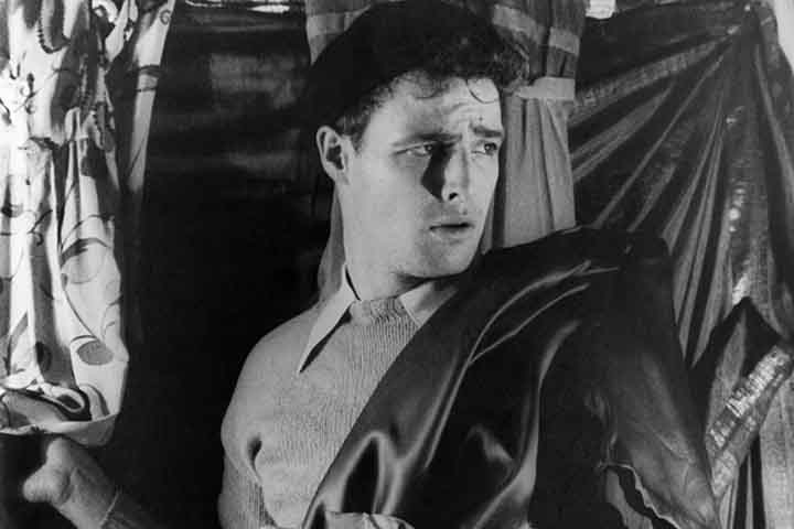 Marlon Brando também recebeu uma indicação ao Oscar pelo desempenho como Paul em Último Tango em Paris (1972), além de ter dirigido e estrelado  Face Oculta (1961).