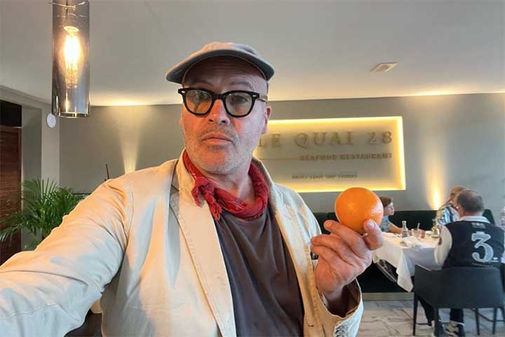 Em 1998, o ator estrelou e produziu Acordei cedo no dia em que morri. Um filme mudo baseado no último roteiro de Ed Wood, que pretendia ser uma paródia de um cinema ruim. Ganhou o prêmio de melhor ator no  B-Movie Film Festival.