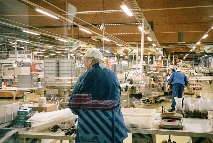 Na Finlândia, é de 36,3 horas por semana a média de trabalho da população. 