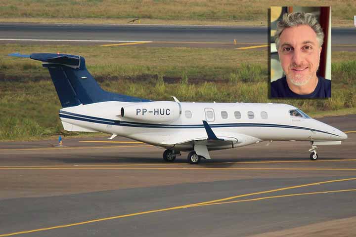 A avançada cabine de comando do Phenom 300 é equipada com avionics de última geração, proporcionando aos pilotos ferramentas de voo precisas e intuitivas.