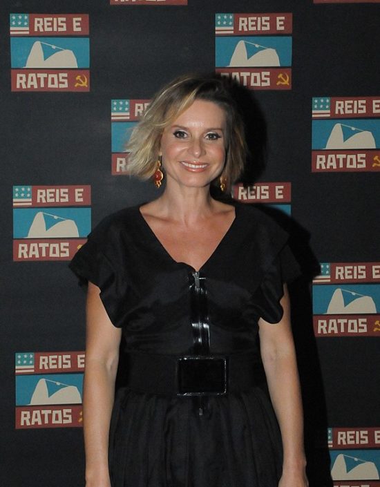 Paula Burlamaqui nasceu em 8 de setembro de 1967 em Niterói, no Rio de Janeiro. Ela é conhecida por seus papéis em diversas novelas, séries e filmes brasileiros. 