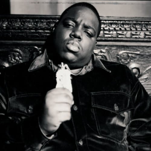 Eleito Rapper do Ano pela Billboard, até hoje entra em seleções dos maiores do gênero. The  Notorious B.I.G. faz parte de uma lista de personalidades que morreram precocemente, vítimas de assassinos.