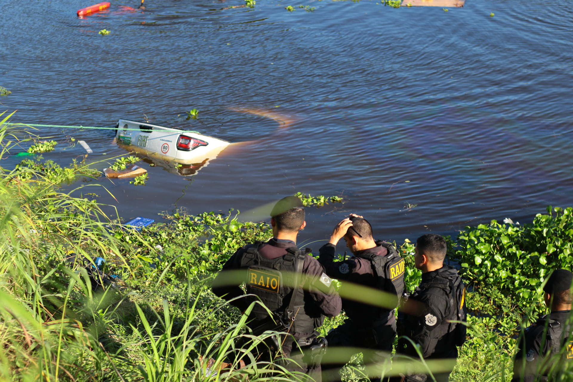 Perseguição policial em Aquiraz causa acidente e deixa uma pessoa morta 