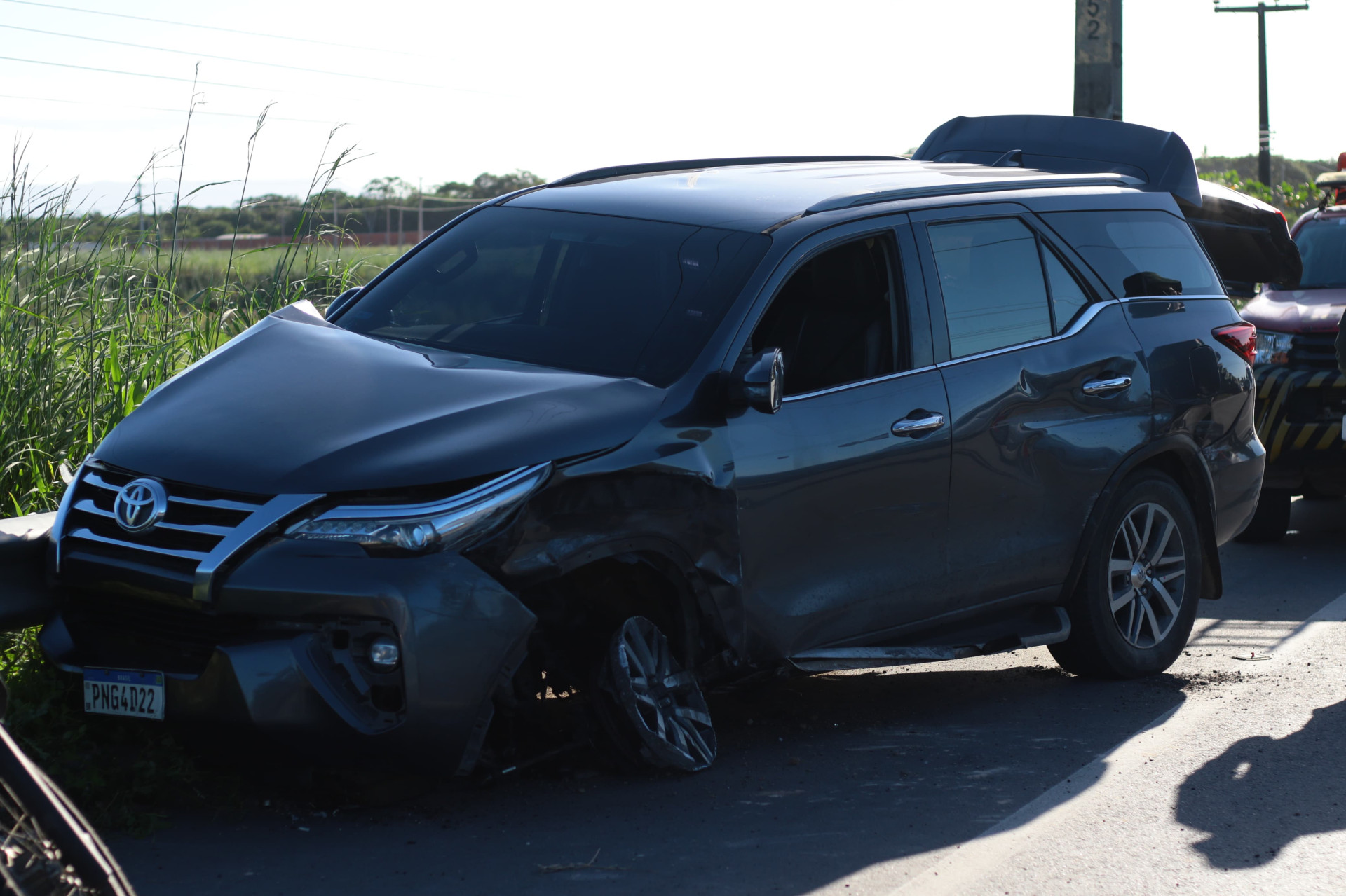 Perseguição policial em Aquiraz causa acidente e deixa uma pessoa morta 