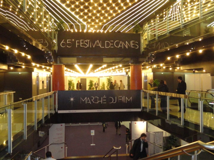 O Festival de Cannes surgiu em 1946 e se tornou um dos mais prestigiados e famosos festivais de cinema do mundo. 