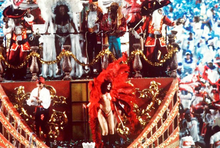 Quem não lembra do refrão da União da Ilha em 1989?  Eu vou tomar um porre de felicidade Vou sacudir, eu vou zoar toda cidade. O desfile Festa Profana rendeu o 3º lugar à simpática escola carioca, uma das mais queridas do grande público. Mas eternizou um dos sambas mais animados e tocados de todos os tempos.  Pura explosão!