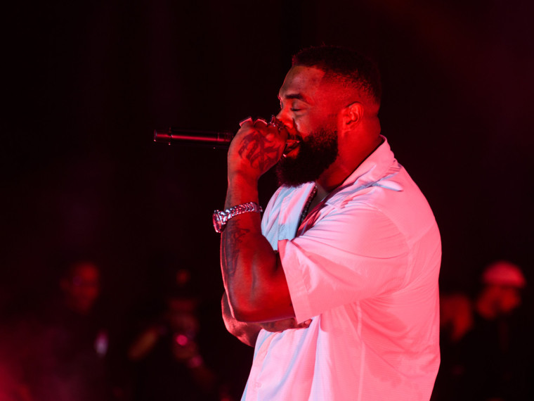 O rapper baiano Baco Exu do Blues traz show do &aacute;lbum 'Hasos' a Fortaleza em agosto
