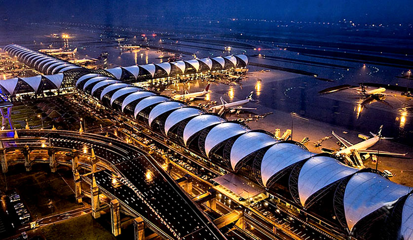 10° Aeroporto Suvarnabhumi Bangkok – Tailândia - Inaugurado em 2006, ocupa 34 km².  Fica a 30 km do centro da capital Bangkok. As companhias aéreas que mais usam o aeroporto são: Thai Airways International, Bangkok Airways, Orient Thai Airlines e Thai AirAsia. 
