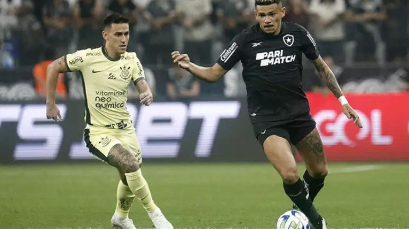 O Corinthians vai enfrentar o Botafogo: veja onde assistir ao jogo do Brasileirão 