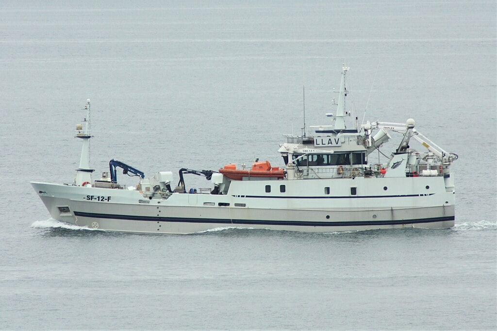 A Convenção das Nações Unidas sobre o Direito do Mar (Covemar), estipula que todos os países têm o direito de pescar em águas internacionais, desde que estabeleçam órgãos de gestão destinados a preservar os recursos naturais.