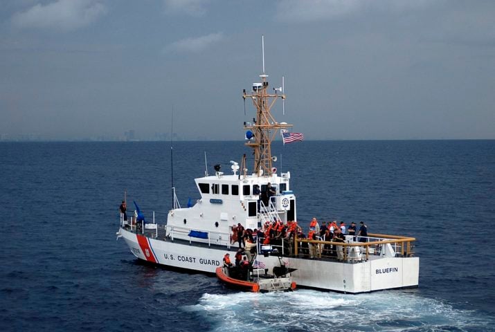 A captura do Atum Azul é regida por normas gerais da indústria pesqueira. 