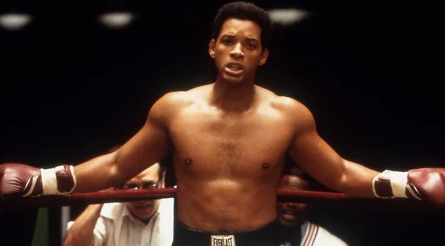 Pela atuação no filme, dirigido por Michael Mann, Will Smith ganhou o MTV Movie Awards de Melhor Ator e também concorreu ao Oscar e ao Globo de Ouro na categoria. O elenco contou ainda com Jamie Foxx, Jon Voight e Jada Pinkett Smith, entre outros.  