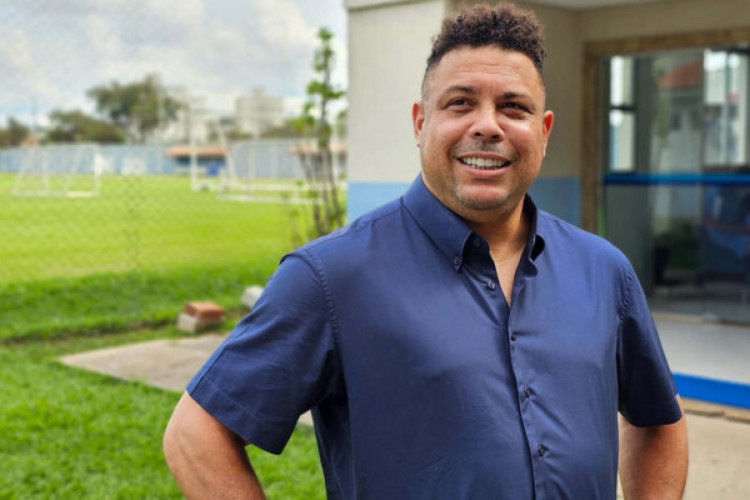 Fenômeno conta suas expectativas sobre a transferência da joia para a Espanha e destaca Vini Jr como um dos três jogadores candidatos a prêmio