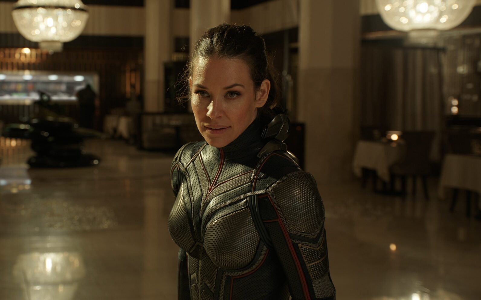 Evangeline Lilly também cursou Relações Internacionais na Universidade da Colúmbia Britânica, no Canadá, antes do estrelato.