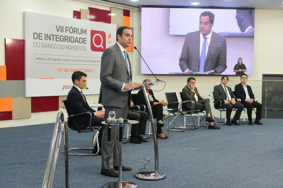 Presidente do BNB, Paulo Câmara, destaca responsabilidade em relação à temática de governança corporativa
