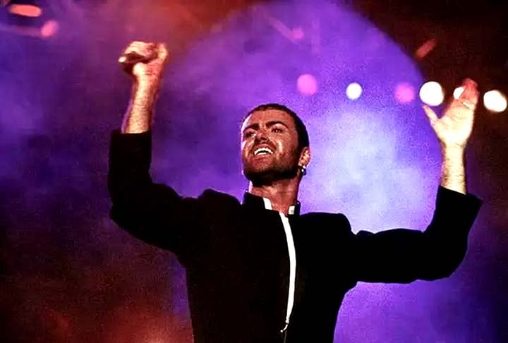 Da mesma forma , Anitta ficou mais bem colocada no ranking do que a famosa Freedom! ’90”, de George Michael.