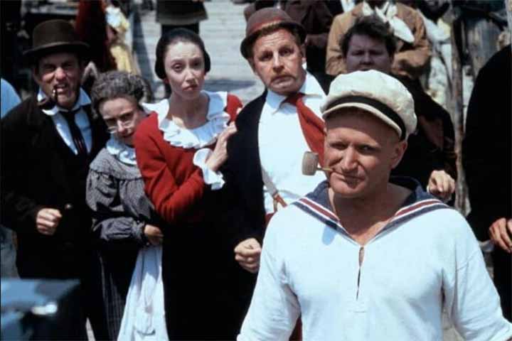 Nesse último longa, Robin Williams (“Gênio Indomável”) interpretou Popeye e Shelley Duvall (“O Iluminado”) fez Olivia Palito. 
