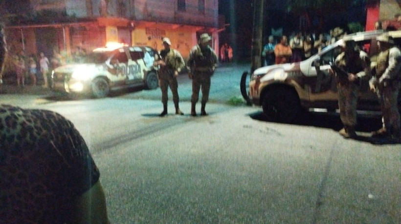 PM foi baleado durante tentativa de assalto no bairro Olavo Oliveira, em Fortaleza