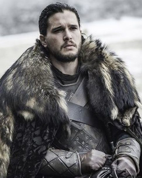 4º) Kit Harington: Após o fim da série, o ator Kit Harington, que viveu Jon Snow, faturou cerca de US$ 14 milhões. Seu papel de maior destaque foi no filme da Marvel, Eternos (2021).