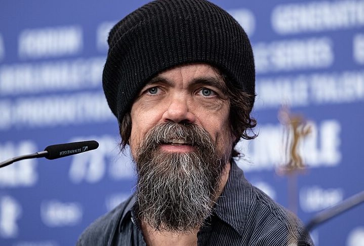 Peter Hayden Dinklage nasceu em Morristown, Nova Jersey, em 11 de junho de 1969.