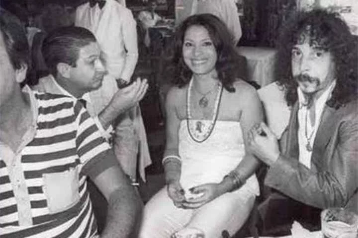 Lançou um disco de carreira, que contou com três músicas que mais uma vez se tornaram sucessos de rádio. Tudo Está No Seu Lugar, música feita para sua mãe e família, Do Jeito Que A Vida Quer, outra homenagem a Ataulfo Alves, e Maria Baiana Maria, que rendeu um compacto simples só para essa canção.