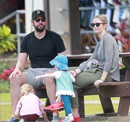 Blunt e John Kasinski têm dois filhos: Hazel nasceu em  16 de fevereiro de 2014. E Violet, em 4 de julho de 2016.