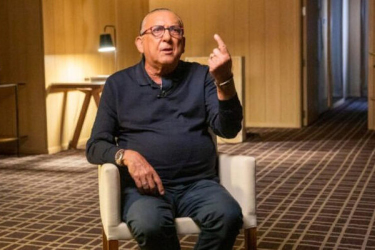 Galvão Bueno citou os problemas defensivos da Seleção Brasileira de Dorival Júnior e comparou com outros períodos 