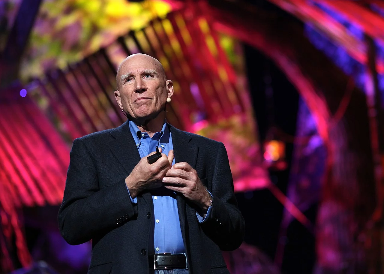 O prestigiado fotógrafo brasileiro Sebastião Salgado conquistou mais um importante reconhecimento em sua carreira de sucesso. O jornal americano New York Times incluiu uma foto de Salgado na seleção de 25 imagens que definem a Era Moderna.