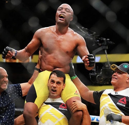 Seu talento para a luta era tão grande que, aos 18, ele já era faixa preta. Ele tem 1,88 metro e envergadura de 1,97 metro. 