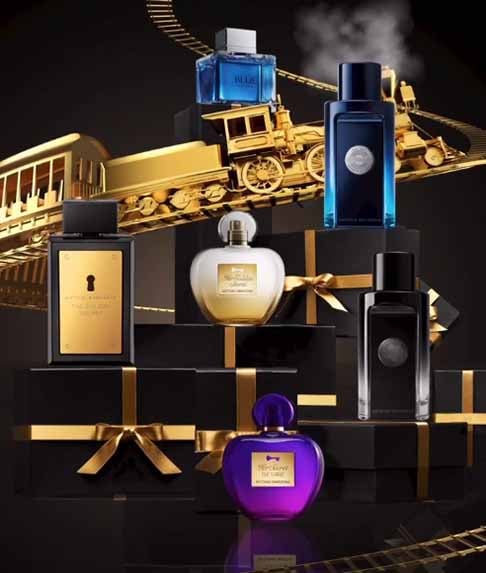 Banderas também é empresário. Tem uma marca de perfumes com seu nome e costuma lançar novas coleções.  
