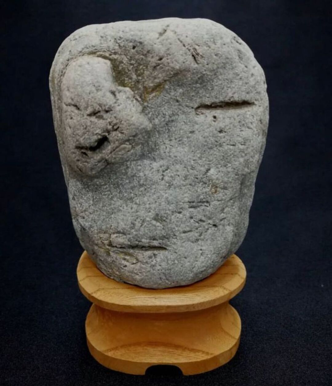 Ouvir vozes em ruídos aleatórios, como o vento ou o som de um carro passando também é considerado parte da pareidolia.