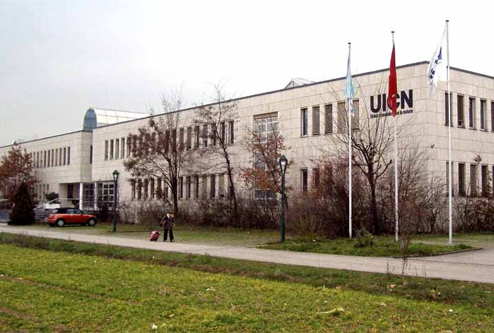 A UICN fornece às organizações públicas, privadas e não governamentais o conhecimento, as ferramentas e os projetos que permitem que as sociedades, as economias e a natureza prosperem juntas. Estes incluem dados, avaliações e análises, padrões confiáveis, fóruns de convocação neutros e recursos de capacitação.