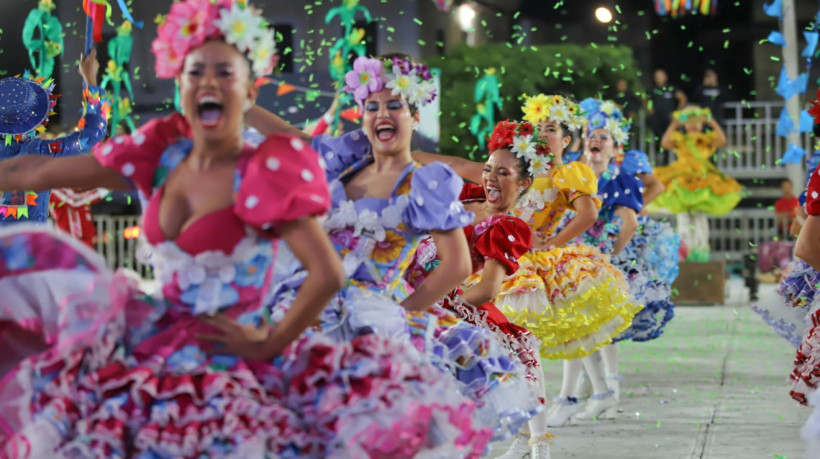 Quadrilha cearense Paixão Junina se apresenta neste domingo, 23, durante o Arraiá do Cumpade Frei Humberto 2024