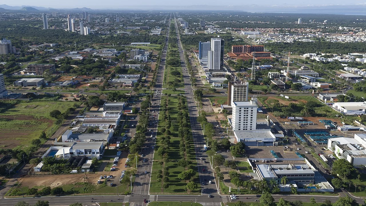 Palmas- Quem nasce na capital de Tocantins é Palmasense. A cidade, fundada em 05/10/1988, tem cerca de 302 mil habitantes.