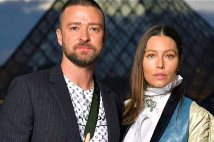 Depois de algumas idas e vindas desde 2007, Timberlake se casou com a atriz Jessica Biel em outubro de 2012. O casal tem dois filhos.