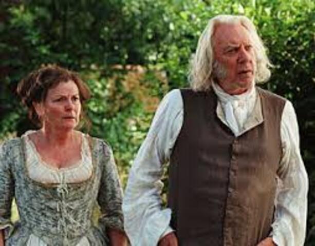 Em 2005, sensibilizou o público com sua interpretação do pai de Elizabeth Bennett, protagonista do clássico Orgulho e Preconceito. Donald contracenou com Keira Knigthley e Brenda Blethyn (foto), entre outros. 
