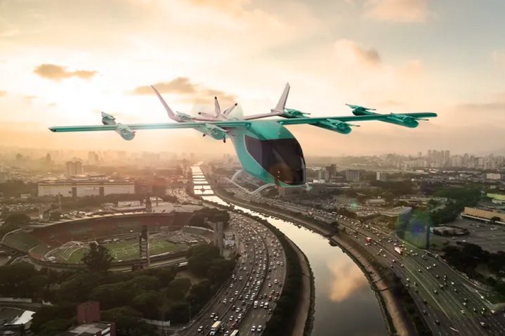 Com o resultado da consulta, há maior base para a regulamentação da fase final do projeto. Justamente por ser um modelo novo na aviação, por enquanto não existe um modelo de regulamento específico para os eVTOLs.