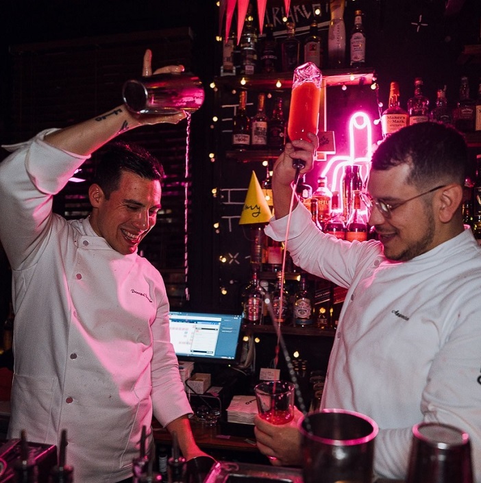 Tres Monos, um bar super descolado no famoso bairro de Buenos Aires (ARG) Palermo Soho, ocupa a 11ª posição.