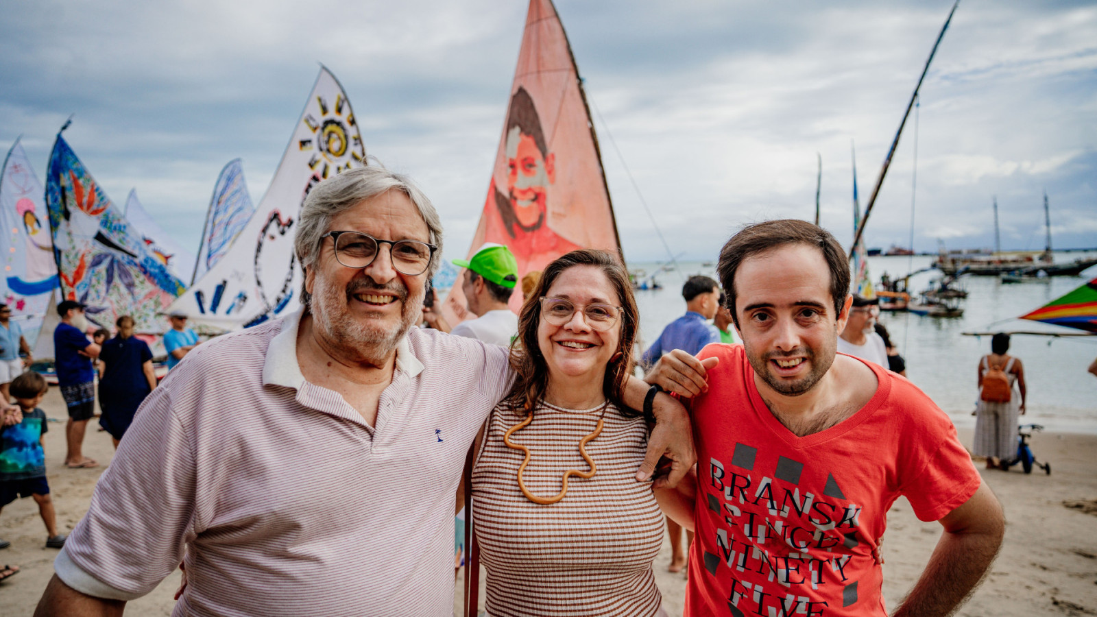 Fernanda Nogueira com o esposo e o filho acompanharam o Aquavelas deste ano