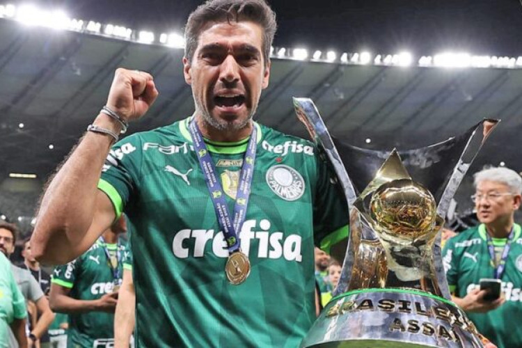 O técnico Abel Ferreira, da SE Palmeiras, comemora a conquista do Campeonato Brasileiro, Série A -  Cesar Greco/Palmeiras