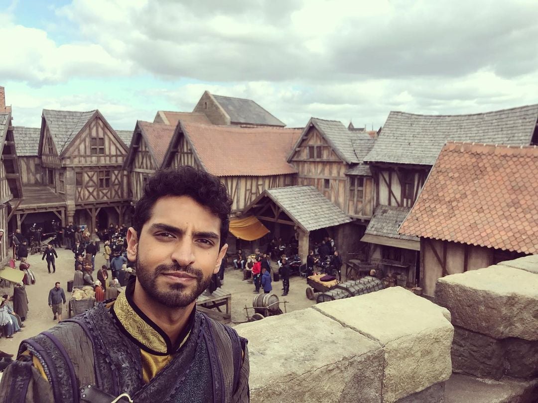 Anteriormente, em entrevista para a Variety (via Comic Book), Karan Soni garantiu que os fãs vão ficar de queixo caído e que devem esperar muito mais surpresas quando o filme for lançado.