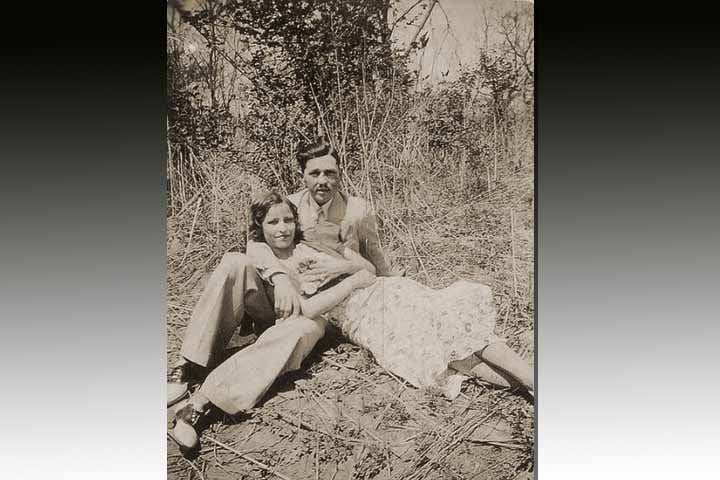 Ao longo da sua vida, Bonnie casou-se em setembro de 1926, aos quinze anos, com Roy Thornton. Ele, por sua vez, foi condenado a cinco anos de prisão por roubo, algo que concretizou o fim do relacionamento, mesmo que não de forma oficial. 