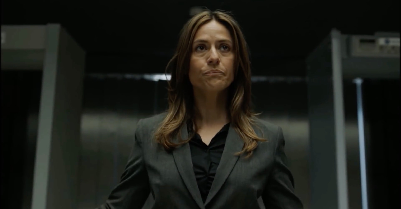 Personagem Lisboa:  a) Rita Cuesta;  b) Rebeca Murillo;  c) Rosa María;  d) Raquel Murillo