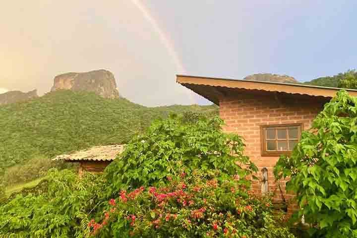 Entre os vinhos produzidos pela Vinícola Villa Santa Maria estão os dos tipos Chardonnay, Cabernet Sauvignon, Cabernet Franc, Sauvignon Blanc, Merlot, Syrah, e Viognier.