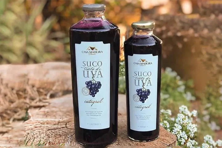 O suco de uva Casa madeira foi o grande campeão da degustação. Segundo os jurados: “tem um pouco de tudo: aroma agradável e marcante, sabor acentuado da uva, frescor, acidez equilibrada, presença de taninos e açúcar na medida certa.
